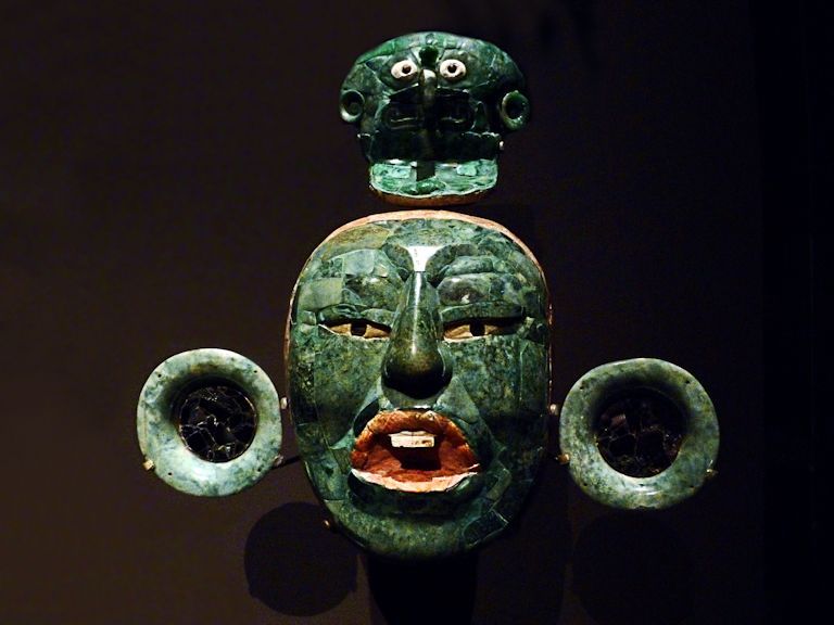 Mayas masque funeraire