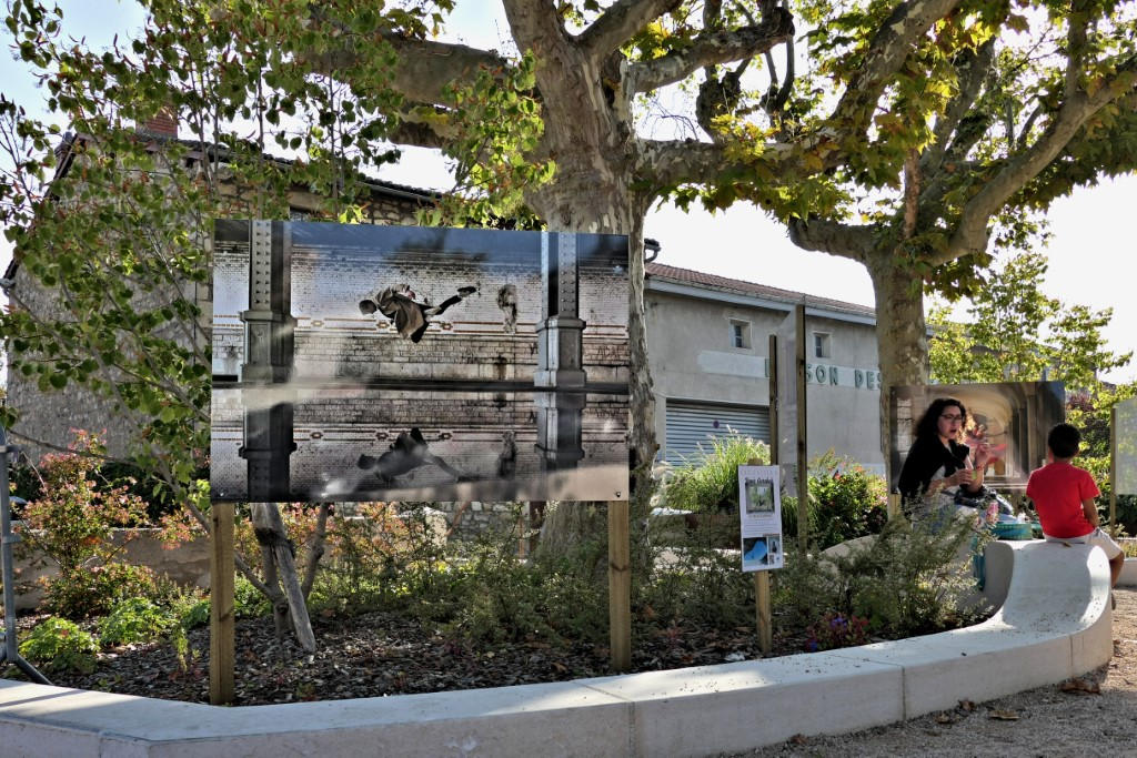 yannis expose 256.jpg