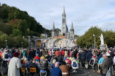 lourdes sanctuaire (35).jpg