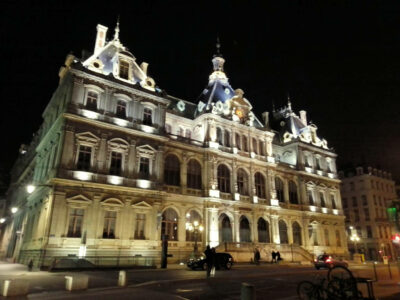 lyon chambre de commerce (facade)