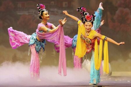 shen yun (© shen yun)