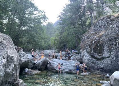 joana corse corte baignade au torrentstitch