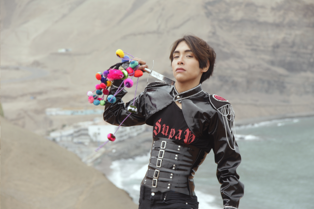 lenin tamayo k pop en quechua (photo © scalet reyes)