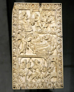 lotharingie rois mages musee des beaux arts lyon (plaque de reliure ivoire)