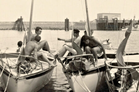 1965 robert chef de bord sur corsaire pauillac