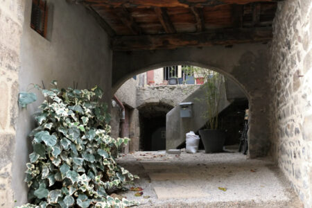 mornant rue de la republique