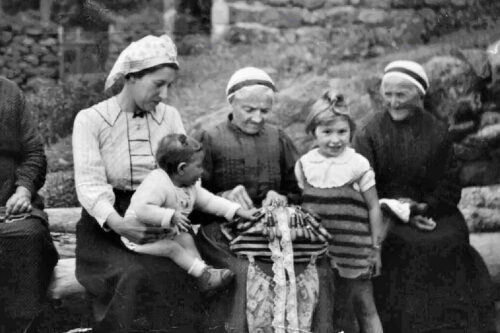 1938 tante rose marinette gerard gisele denteliere au villard