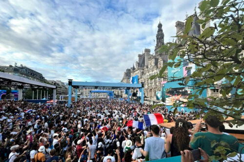 jo lieux w. cue hotel de ville de paris (© wendy cue)