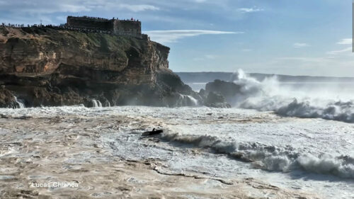 portugal nazare surf (© giant nazare from magicseaweed)
