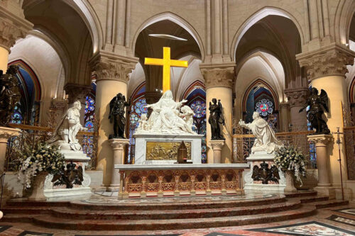 paris notre dame choeur renove (© le dourneuf 20 minutes)