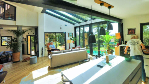 st gely monik (70 72) 16x9