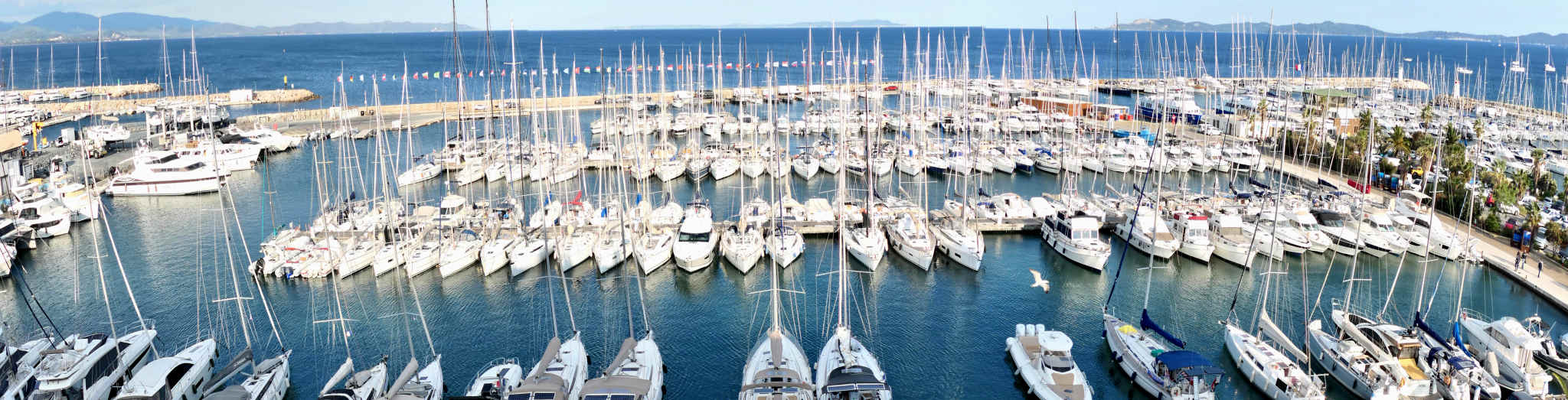 2025 dubois hyeres 389 92 port de plaisance bandeau