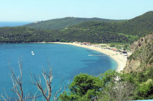 blk montenegro budva (le monaco du pays) 1162