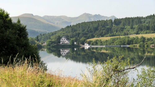 2025 auvergne lac de guery (47) 16x9