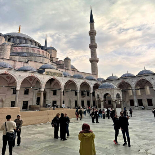 2025 julien istanbul mosquee