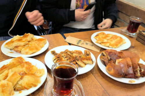 2025 julien istanbul petit dejeuner